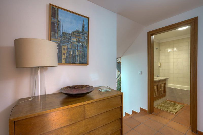 DSC02543 2 4 2 5 2HDR